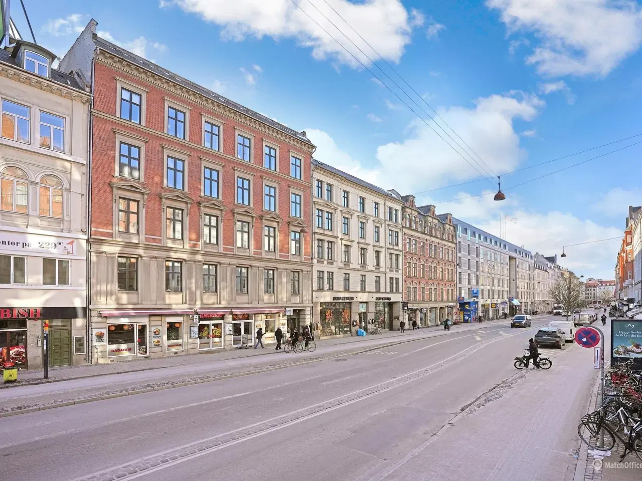 Billede 1 - Præsentabelt og herskabeligt lejemål med adgang til grønt udeareal