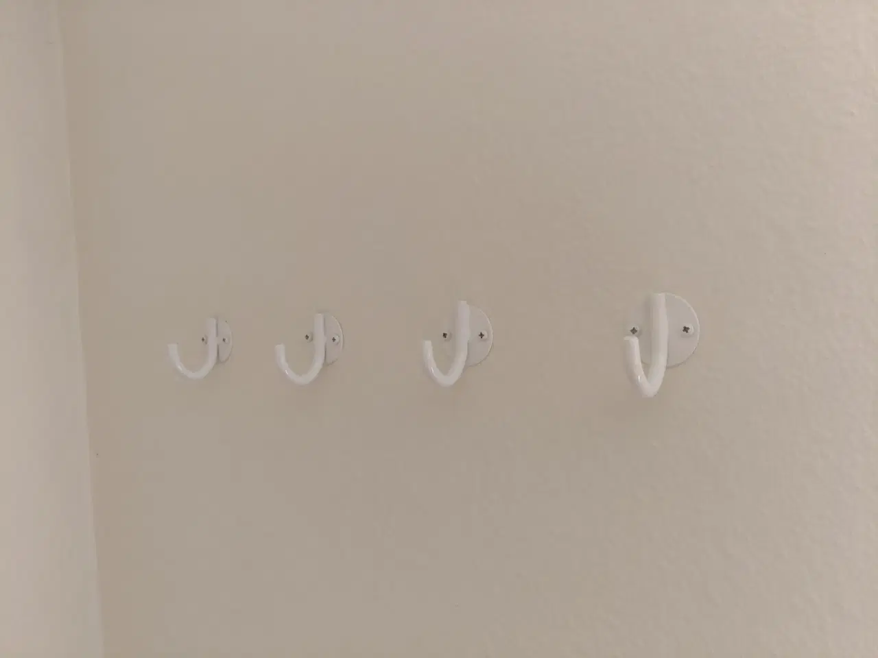 Billede 5 - Garderobe kroge, 4 stk