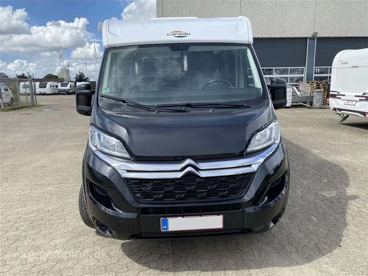 Billede 4 - 2022 - Carado V337 "15 Edition"   Ekstrem velholdt autocamper