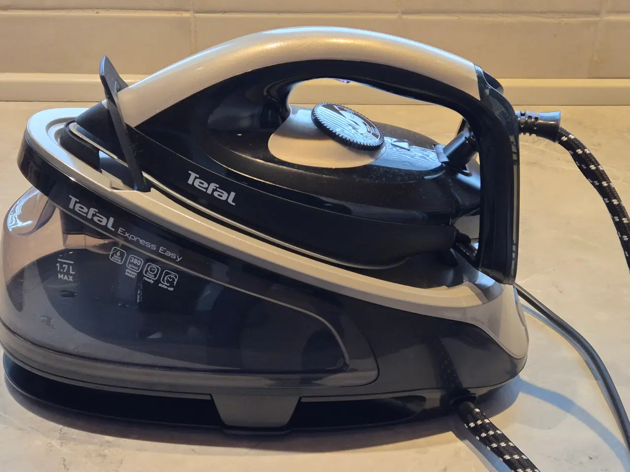 Billede 1 - Tefal Express Easy dampstrygejern