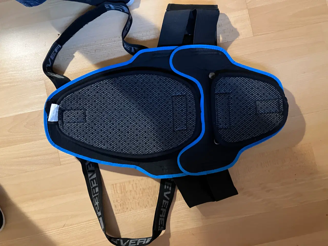 Billede 2 - Rygskjold voksen