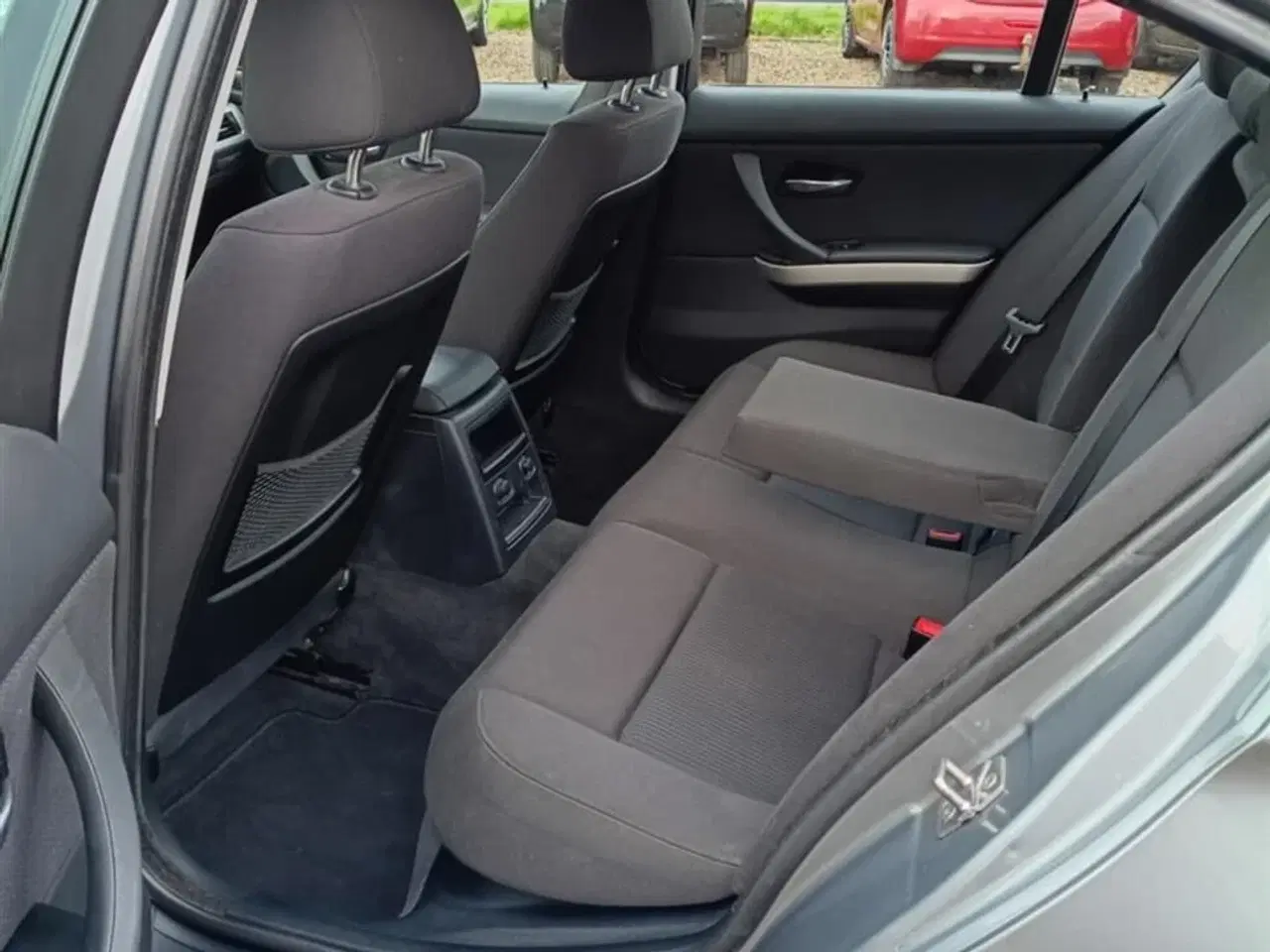 Billede 2 - BMW 318i 2,0 143HK 6g