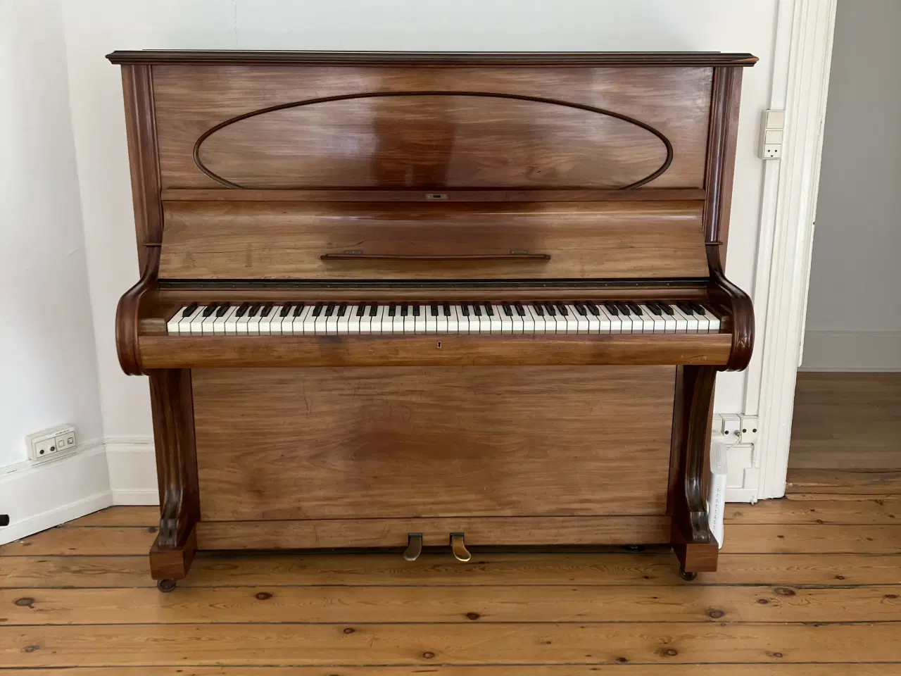 Billede 1 - Klaver af Andreas Christensen