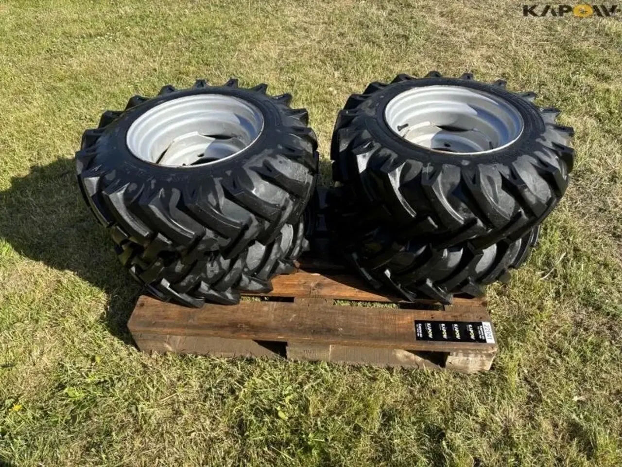 Billede 6 - - - - 255/75-15.3