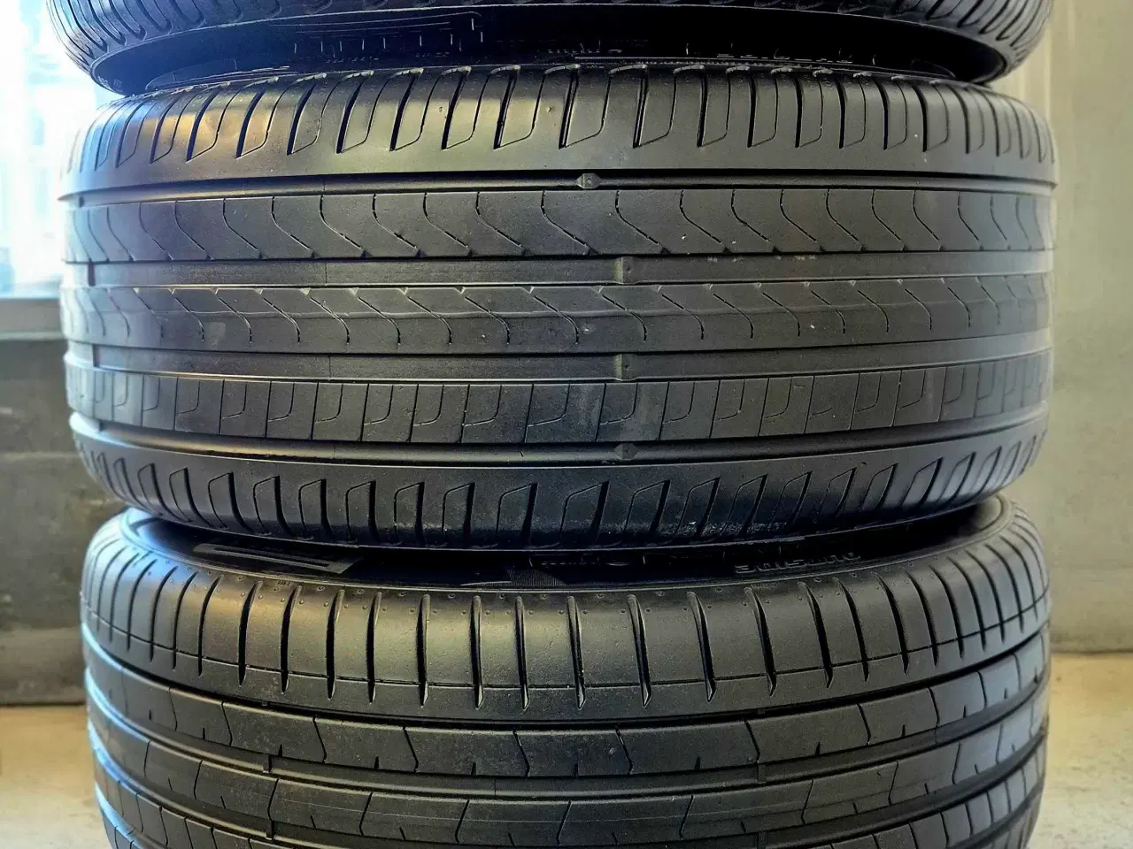 Billede 2 - E-KLASSE MERCEDES ORIGINAL ALUFÆLGE MED SOMMERDÆK