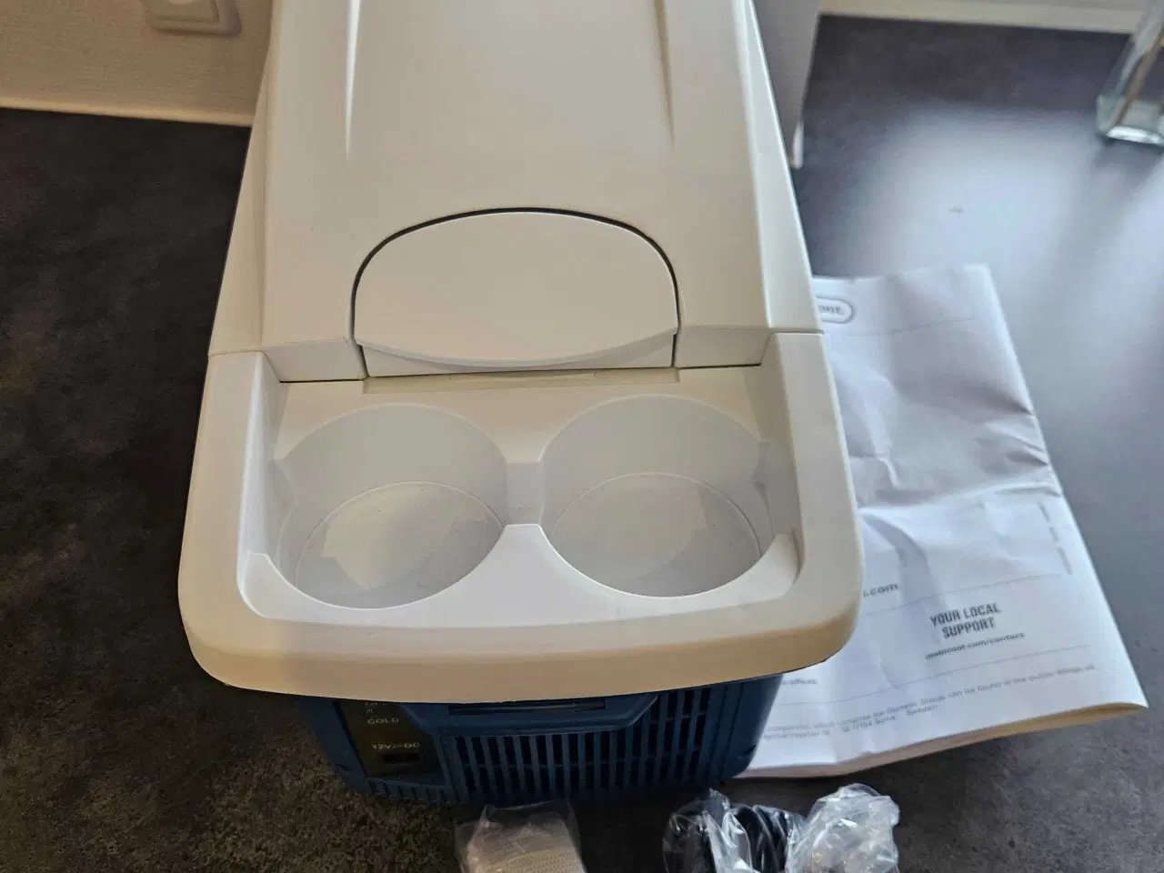 Billede 2 - Mobicool kølebox 12 v.