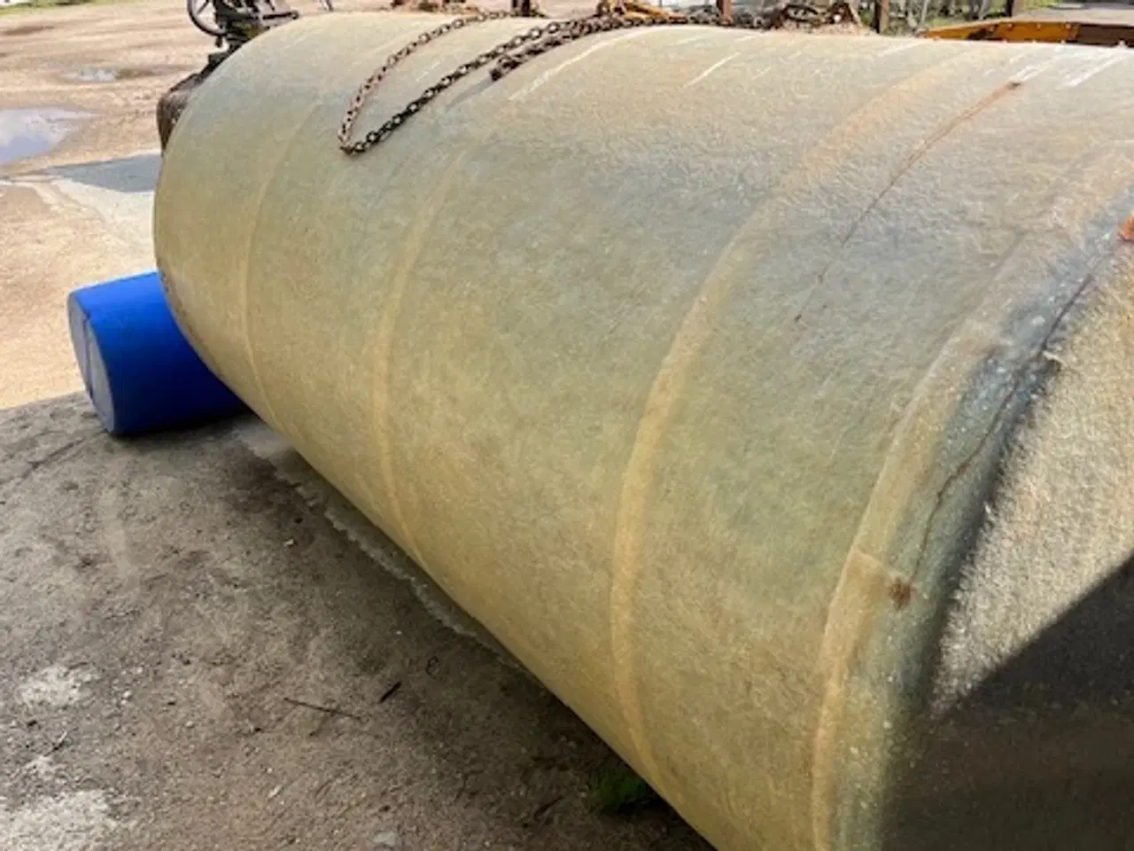 Billede 1 - Stål tank 5900 liter med glasfiber