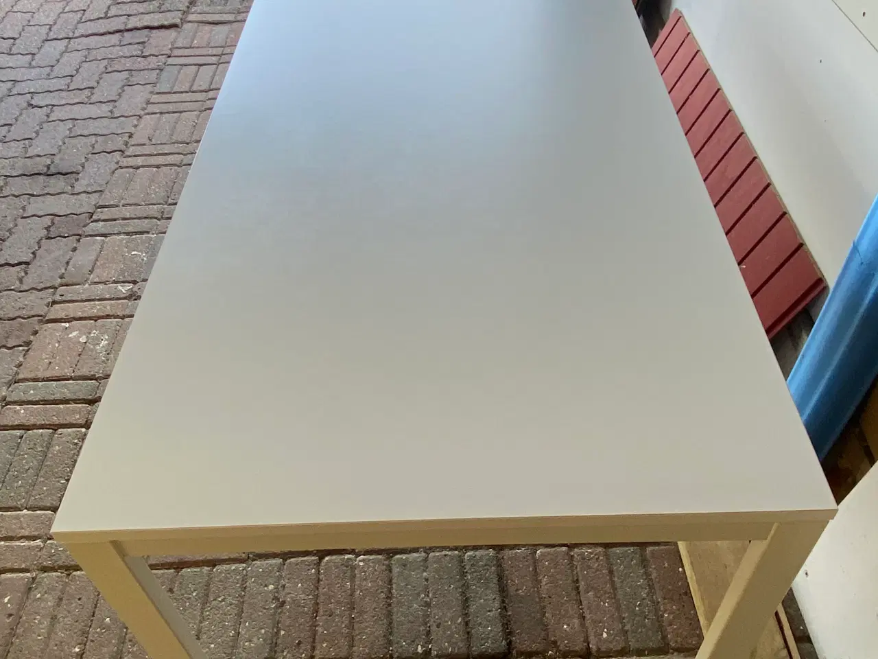 Billede 4 - Pæn spisebord 