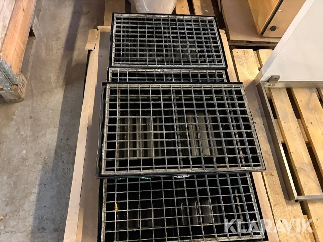 Billede 4 - Samlet lot 5 paller