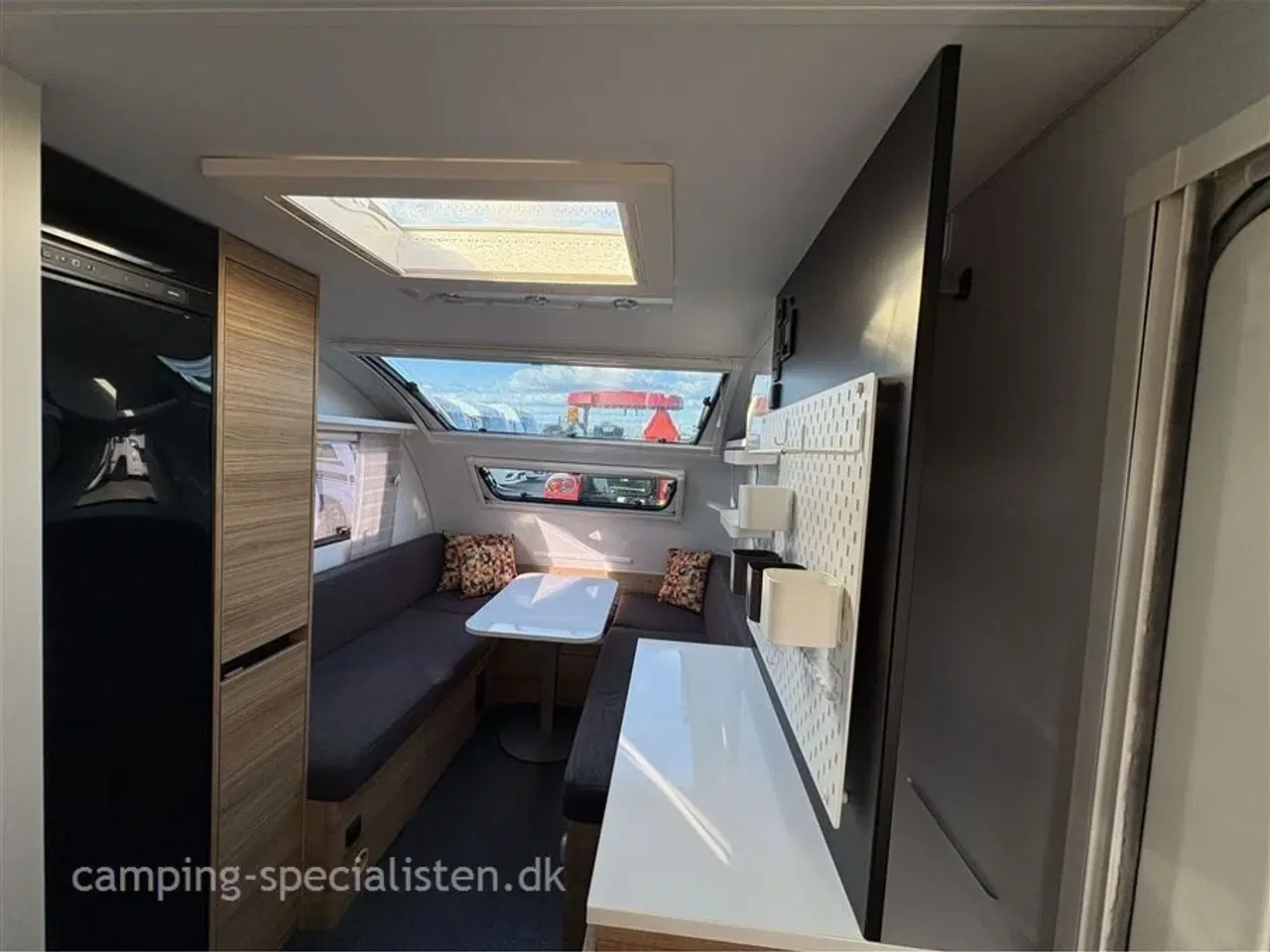 Billede 5 - 2020 - Adria Action 391 LH   Adria Action 391 LH 2020 - Se den nu hos Camping-Specialisten.dk