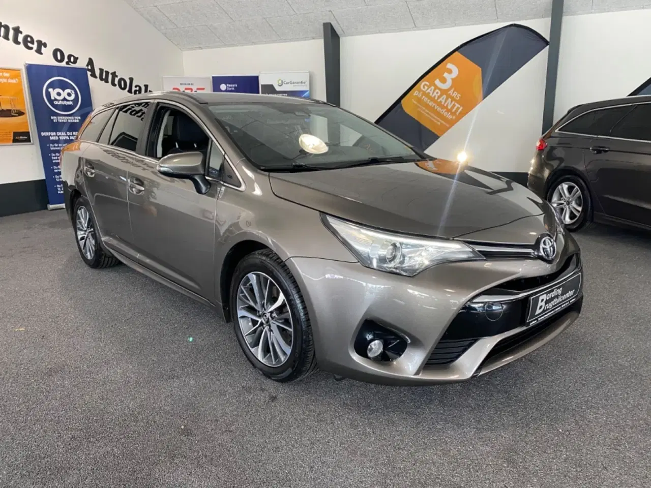 Billede 3 - Toyota Avensis 1,8 VVT-i T2 Premium Touring Sports