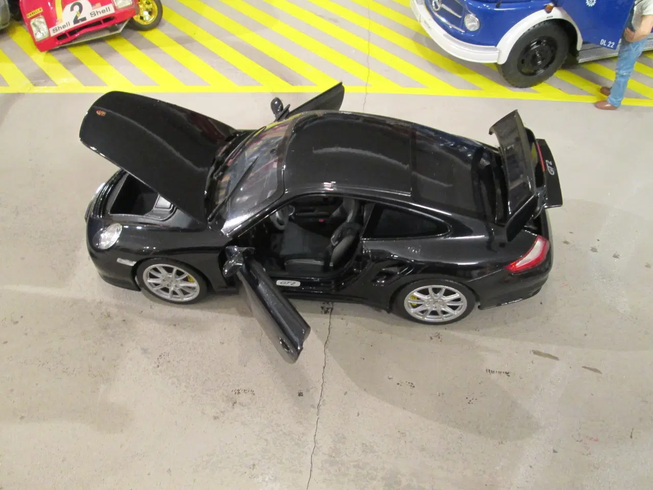 Billede 6 - Porsche 911 GT2 Norev 1:18