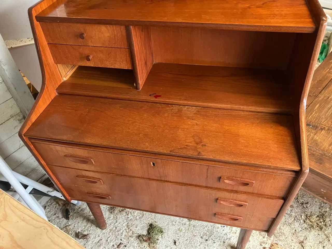 Billede 1 - Teak chatol 