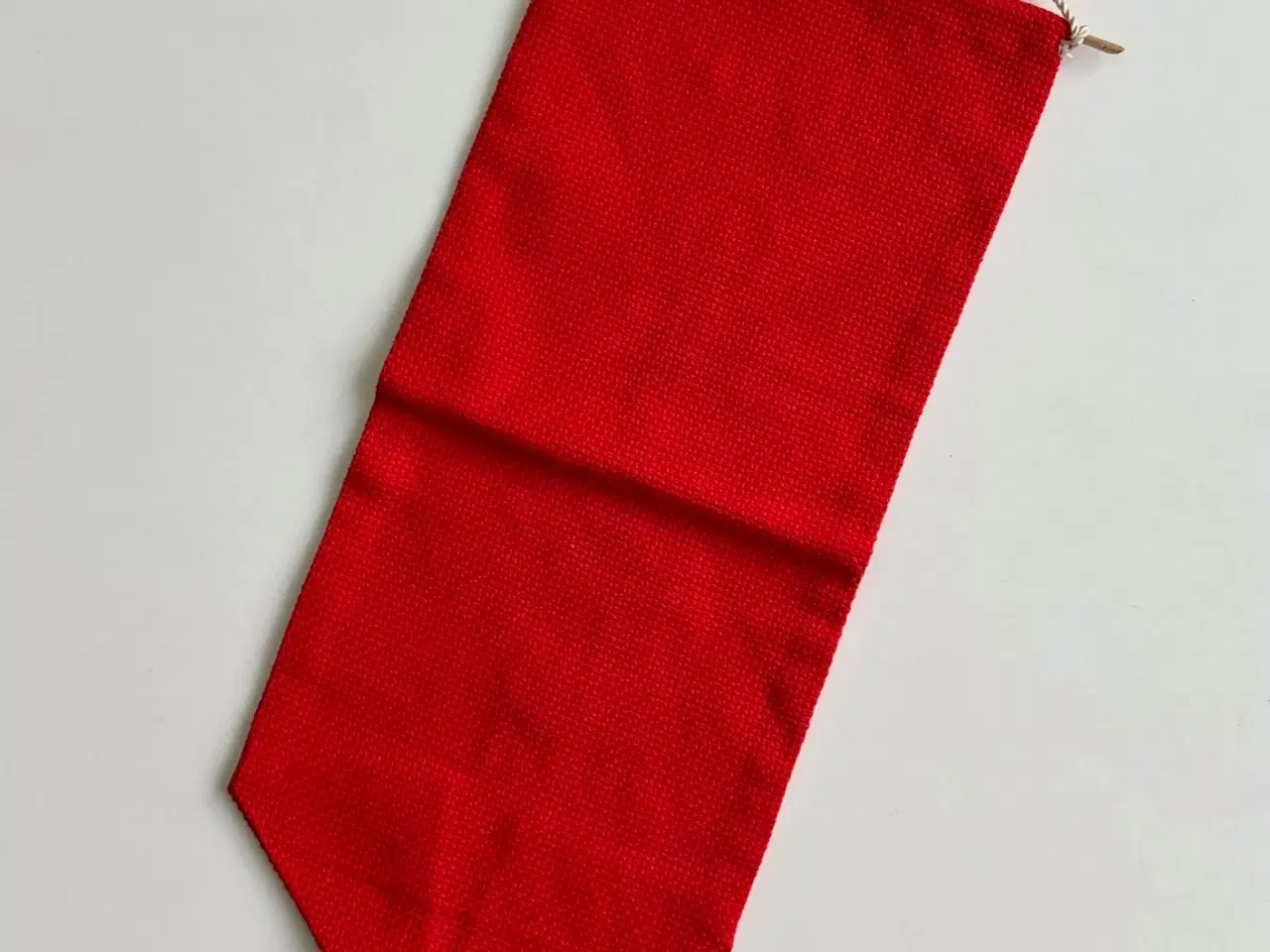 Billede 4 - Broderet klokkestreng, rød