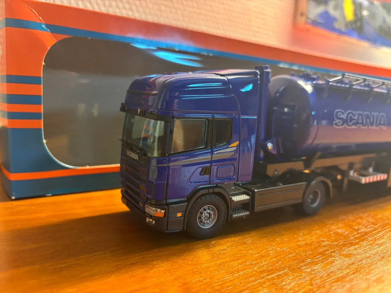 Billede 2 - Tekno Scania modellastbil