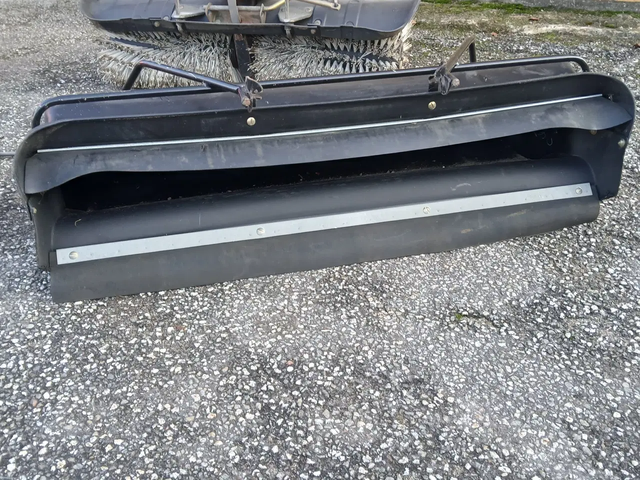 Billede 10 - Kost og sne skraber