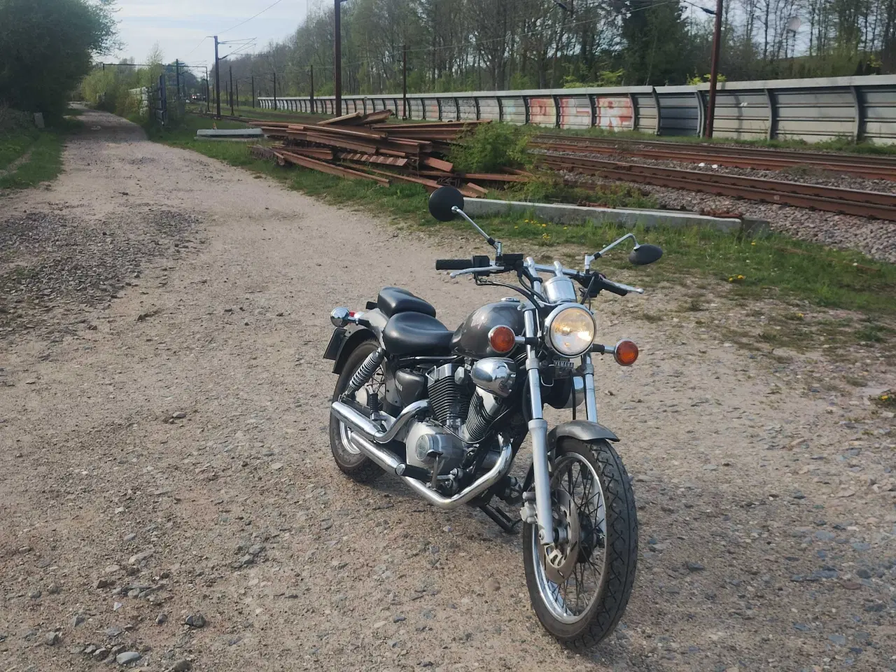 Billede 1 - Yamaha xv 250 lyssynet godkendt til a2 kørekort