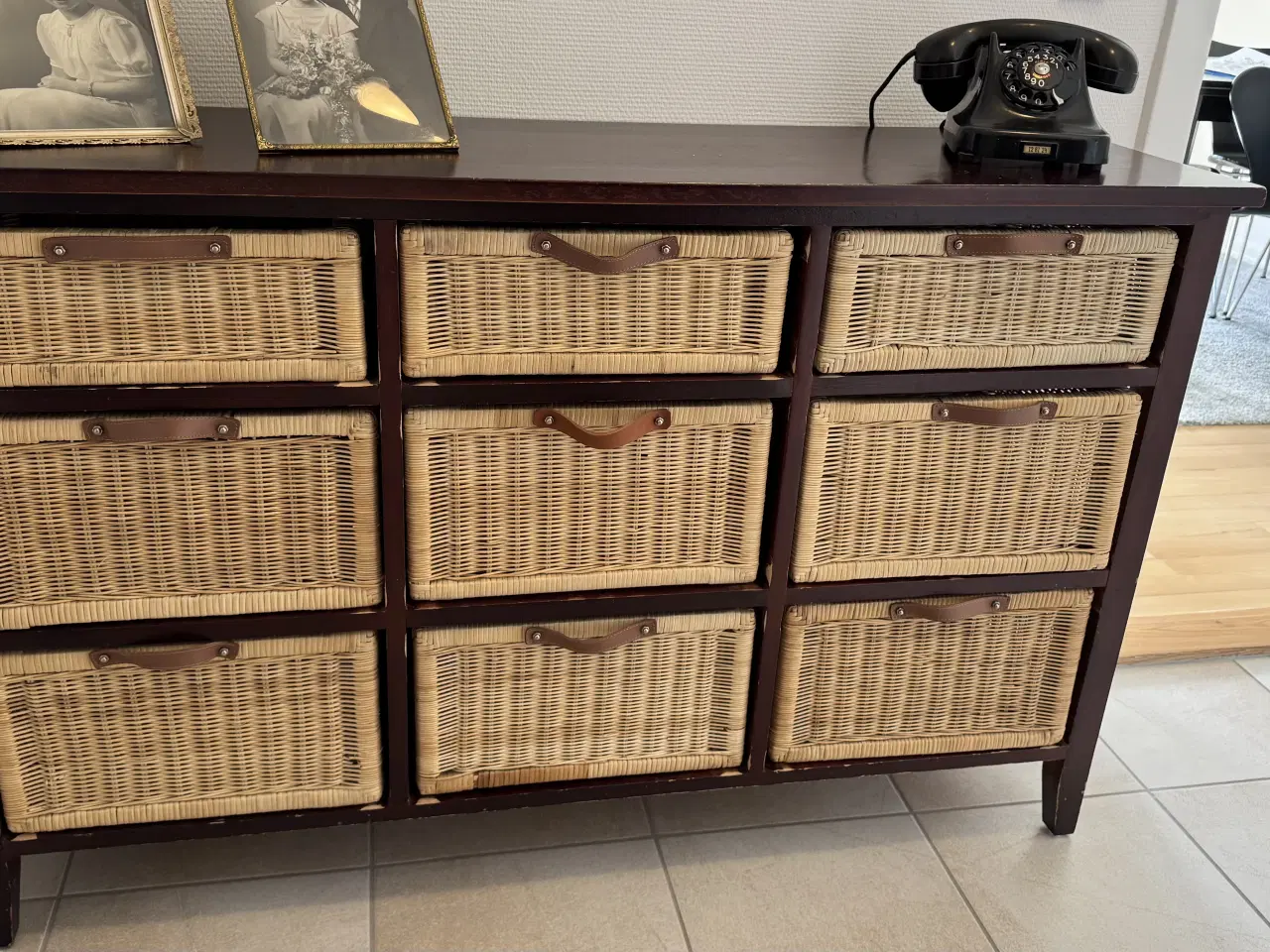 Billede 5 - Fin kommode med patina