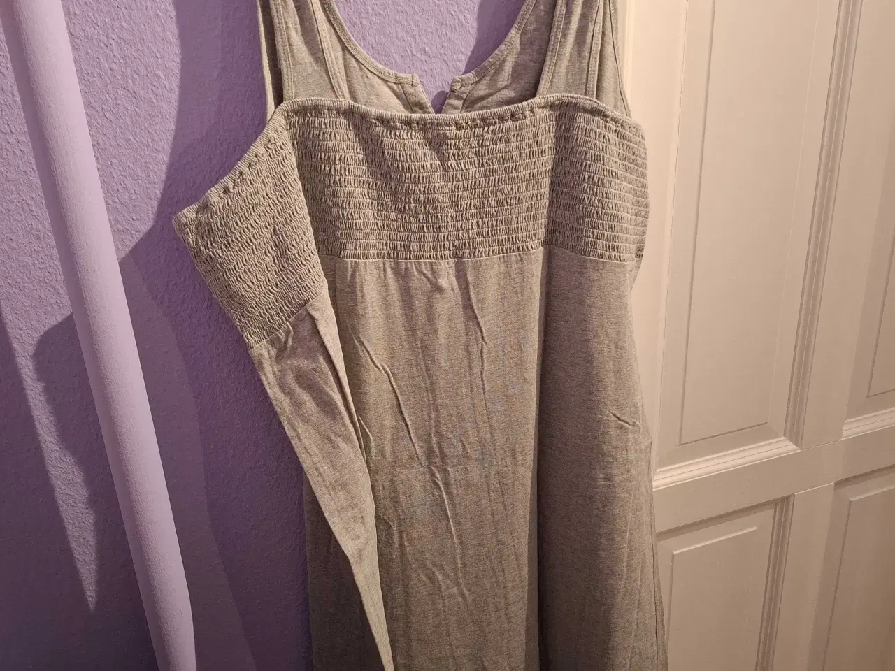 Billede 2 - Grå kjole fra Zhenzi XL