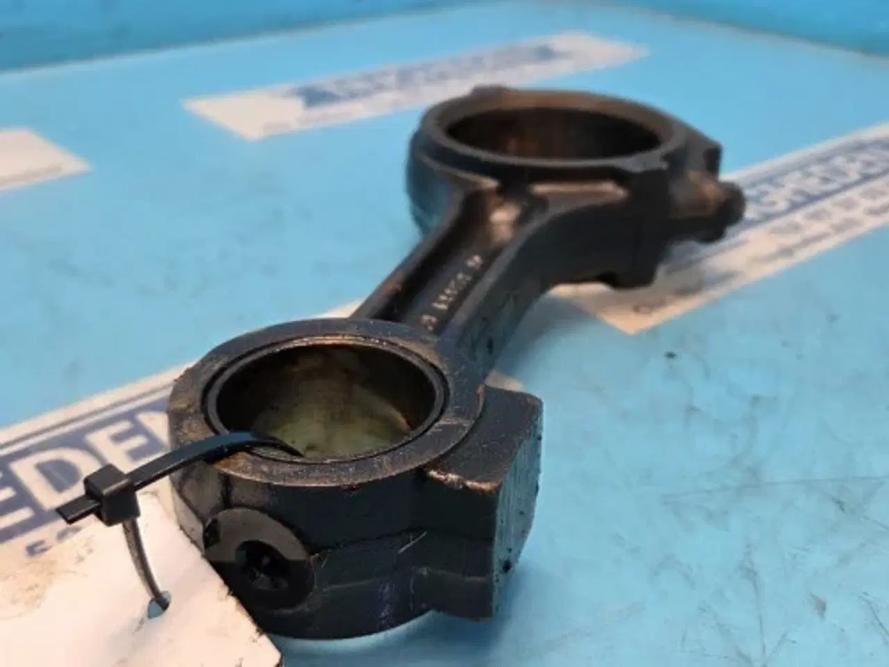 Billede 3 - John Deere 6359 Plejlstang AR71068