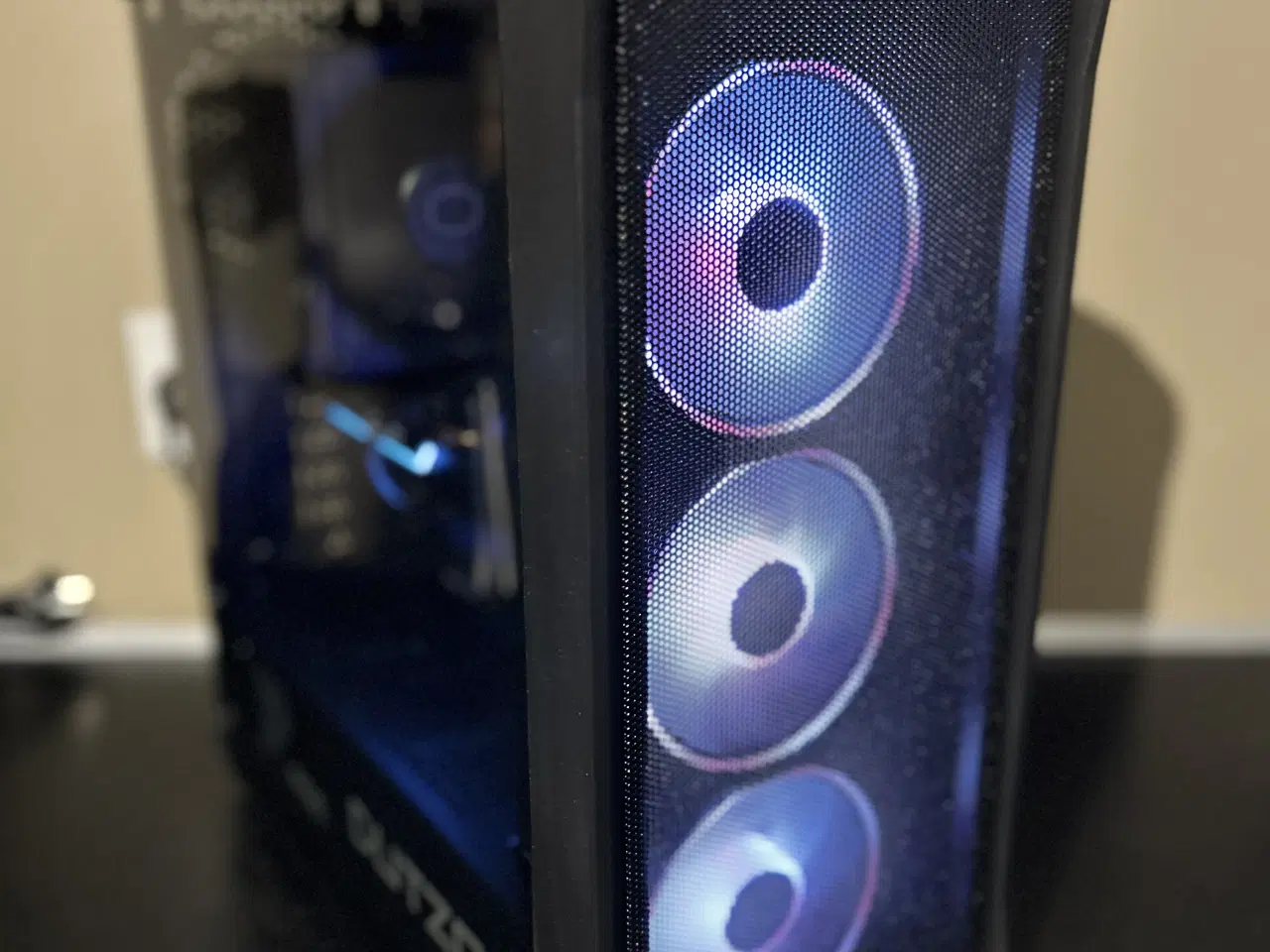 Billede 3 - 🖥️ Nyrenoveret Gamer-PC – Ryzen 5 3600 GTX 1660 s