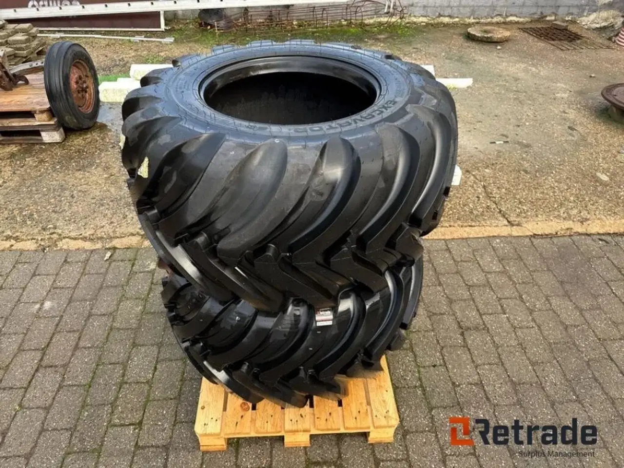 Billede 1 - - - - 2 stk Nokian dæk 600/50-22,5 / 2 pcs Nokian tires 600/50-22.5