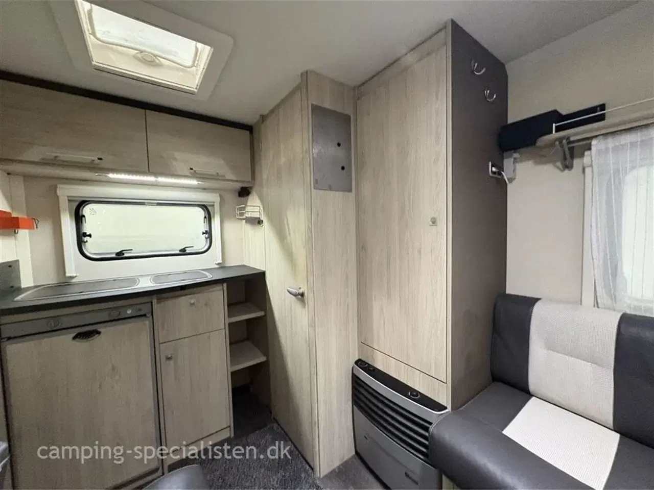 Billede 10 - 2018 - Caravelair Antares 335 Caravelair Antares 335 2018 - Lav vægt! - Se den nu hos Camping-Specialisten.dk