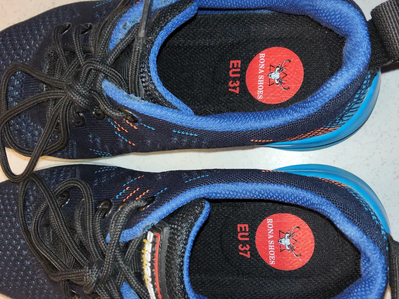 Billede 2 - Rona sikkerhedssko 37