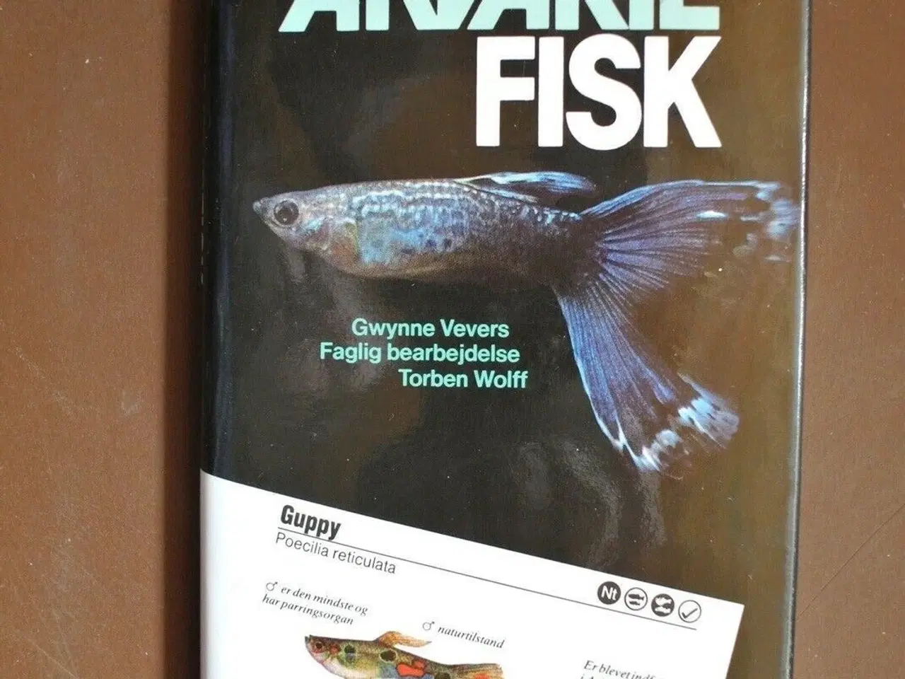 Billede 1 - 310 akvariefisk, af gwynne vevers, emne: dyr