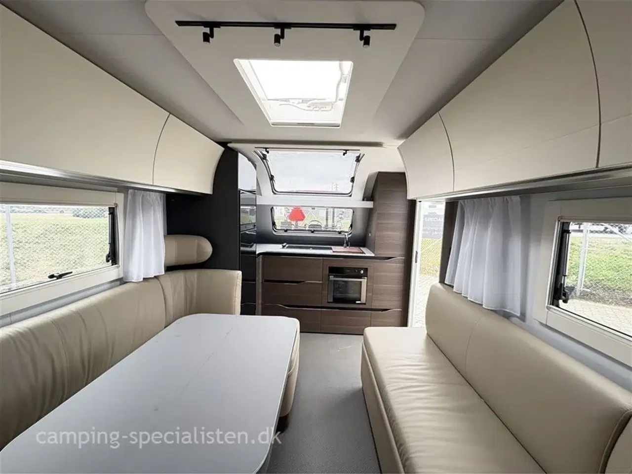 Billede 11 - 2022 - Adria Alpina 663 HT Twin   Adria Alpina 663 HT Twin 2022 - masser af udstyr!  Se den nu hos Camping-Specialisten.dk