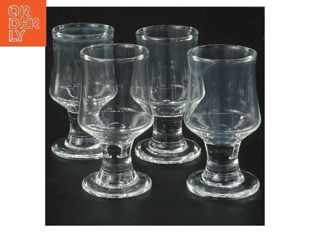 Billede 1 - 4 Hamlet Holmegaard glas (str. 4 stk Ø 4 cm længde 7,5 cm)