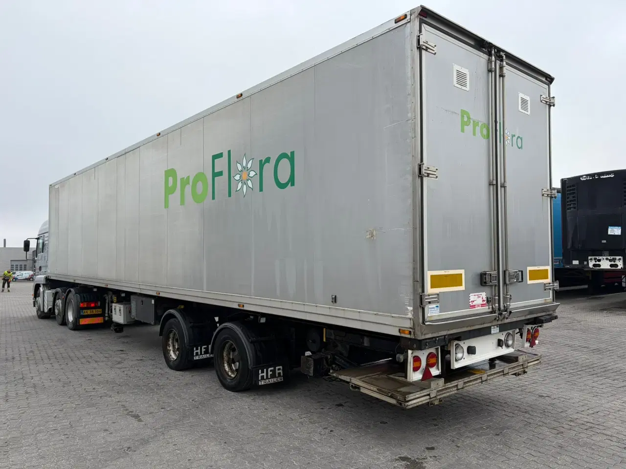 Billede 2 - HFR 2 AKSLET KØLETRAILER, City