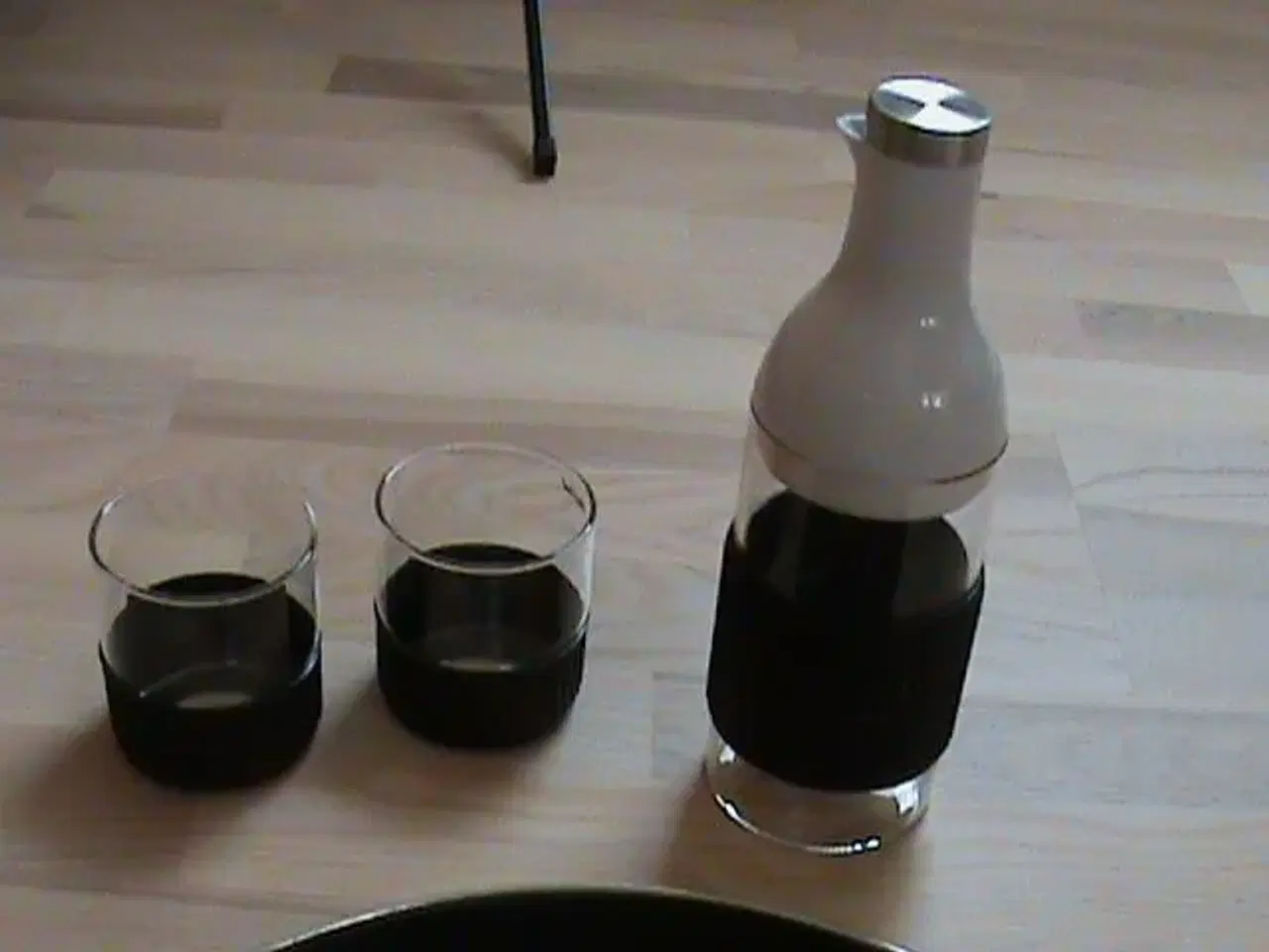 Billede 1 - Stempelkande, 2 glas krus, bakke