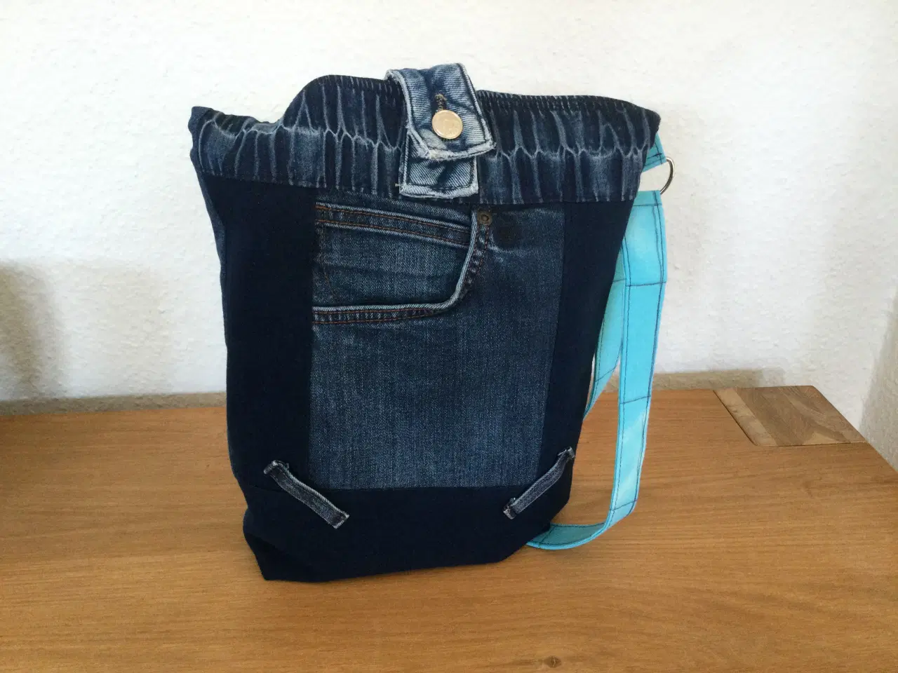 Billede 1 - Taske af jeans