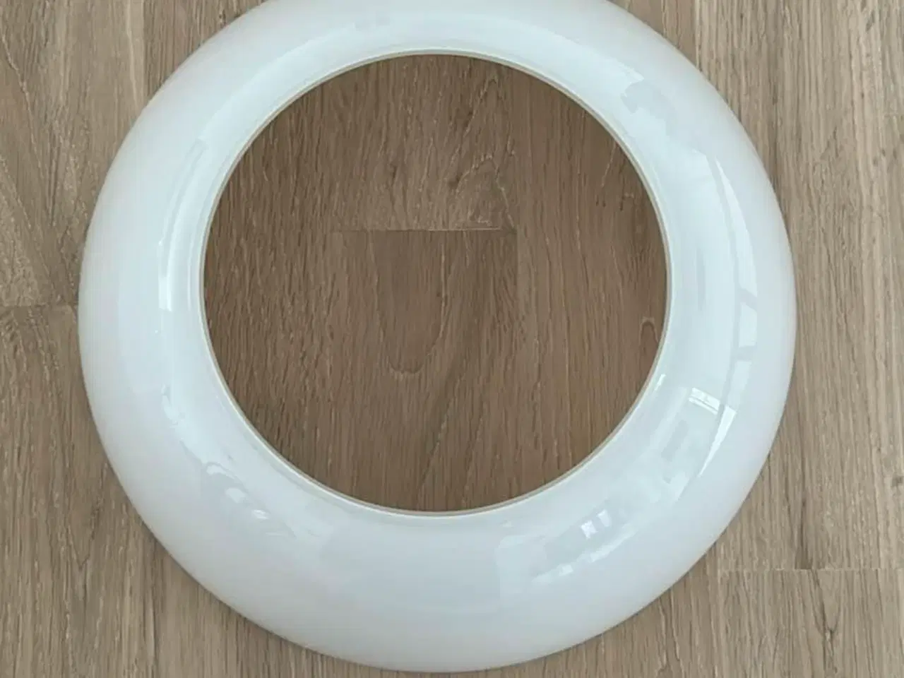 Billede 2 - Poul Hemmingsen Pendel hvid opal 4 1/2 - 4 helt ny