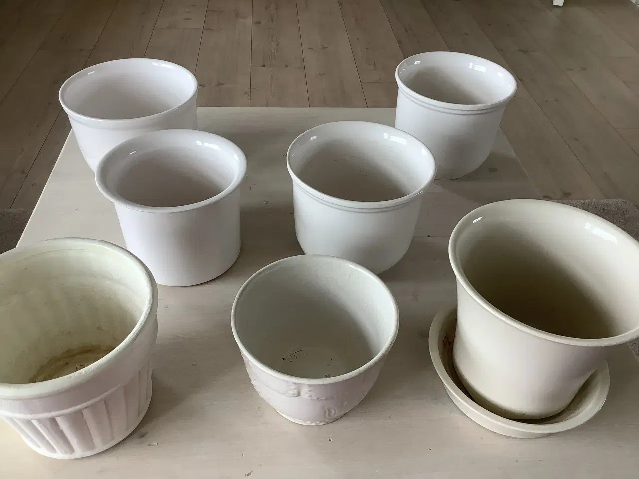 Billede 9 -  urtepotter skjuler