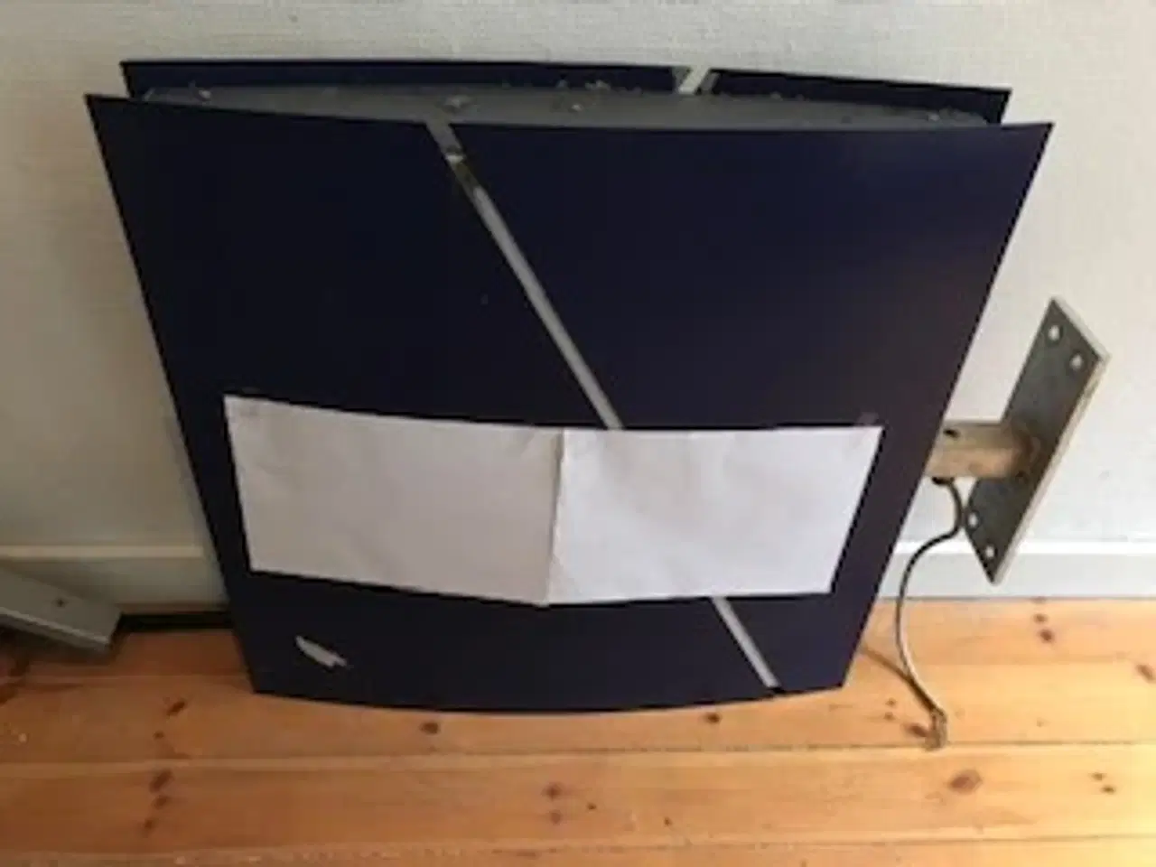 Billede 1 - Udhængsskilt