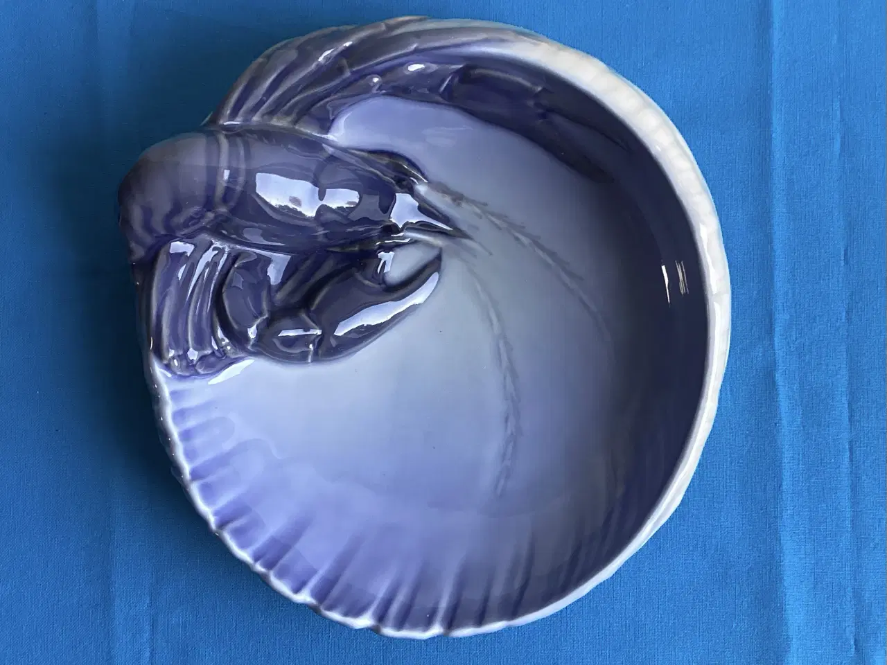 Billede 1 - Royal Copenhagen no 3277 Lille skål med hummer