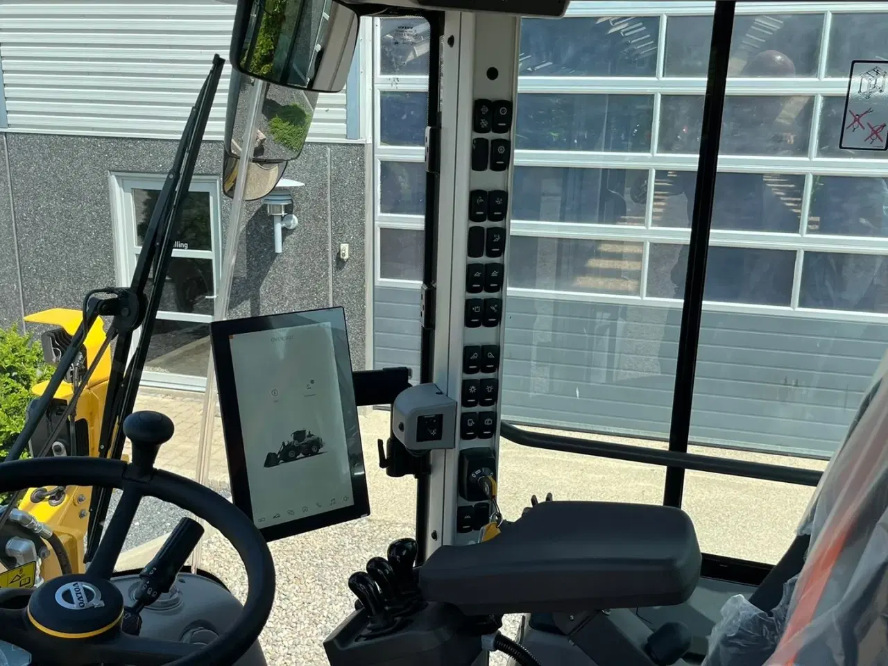 Billede 12 - Volvo L90H H2 AGRICULTURE Dansk-maskine, Co-Pilot, LANG-BOM & med 750mm Michelin MEGA X BIB hjul.