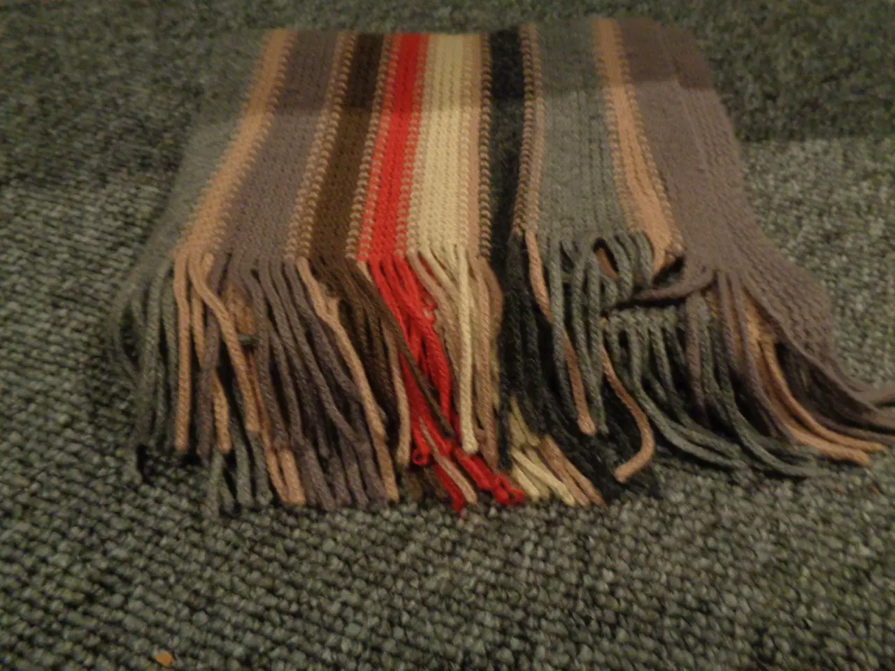 Billede 2 - Halstørklæde 