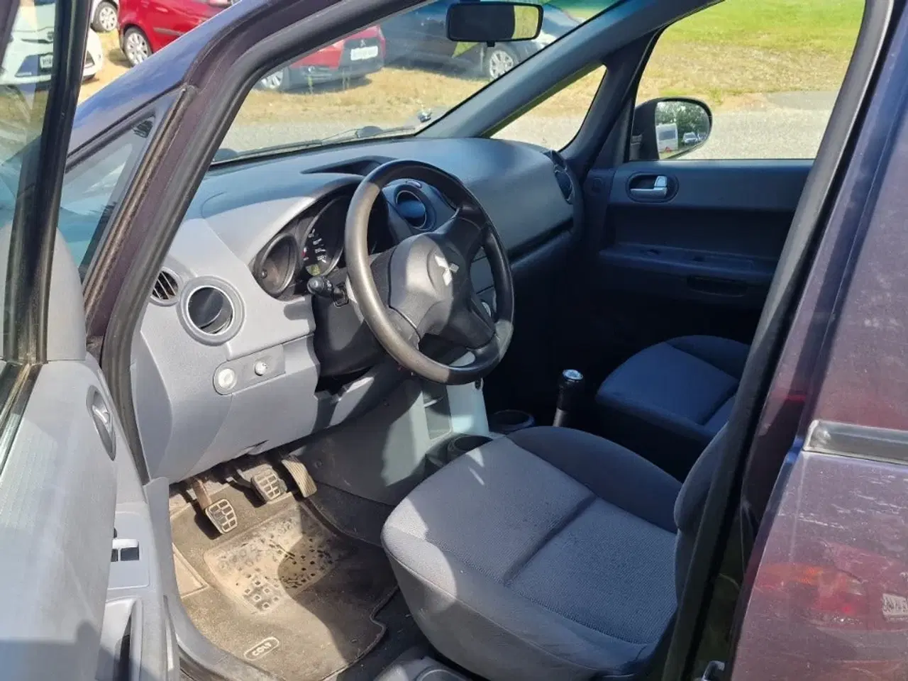 Billede 3 - Mitsubishi Colt 1,3 Inform