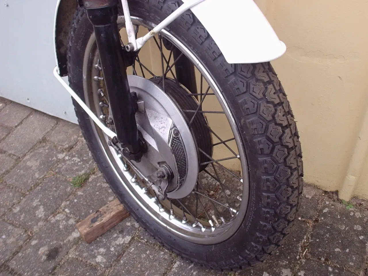 Billede 2 - Triumph Bonneville Forgaffel med hjul