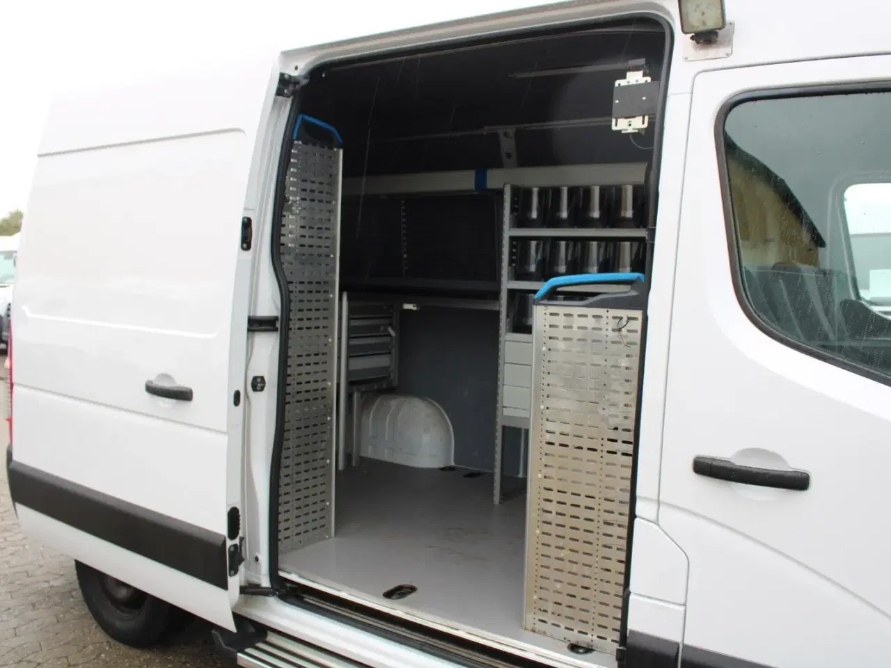 Billede 13 - Renault Master IV T33 2,3 dCi 150 L2H2 Kassevogn