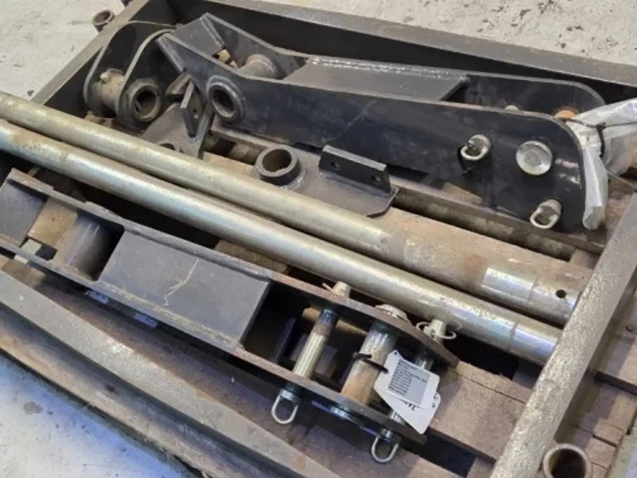 Billede 5 - New Holland B115C Pallegafler Kit 87310367