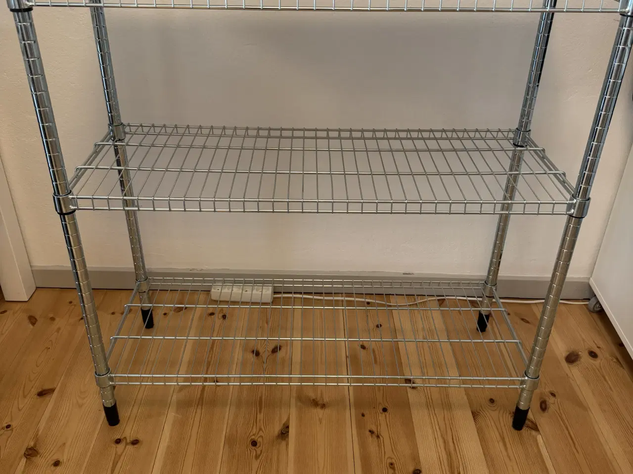Billede 2 - Reol fra IKEA (OMAR) - sælges