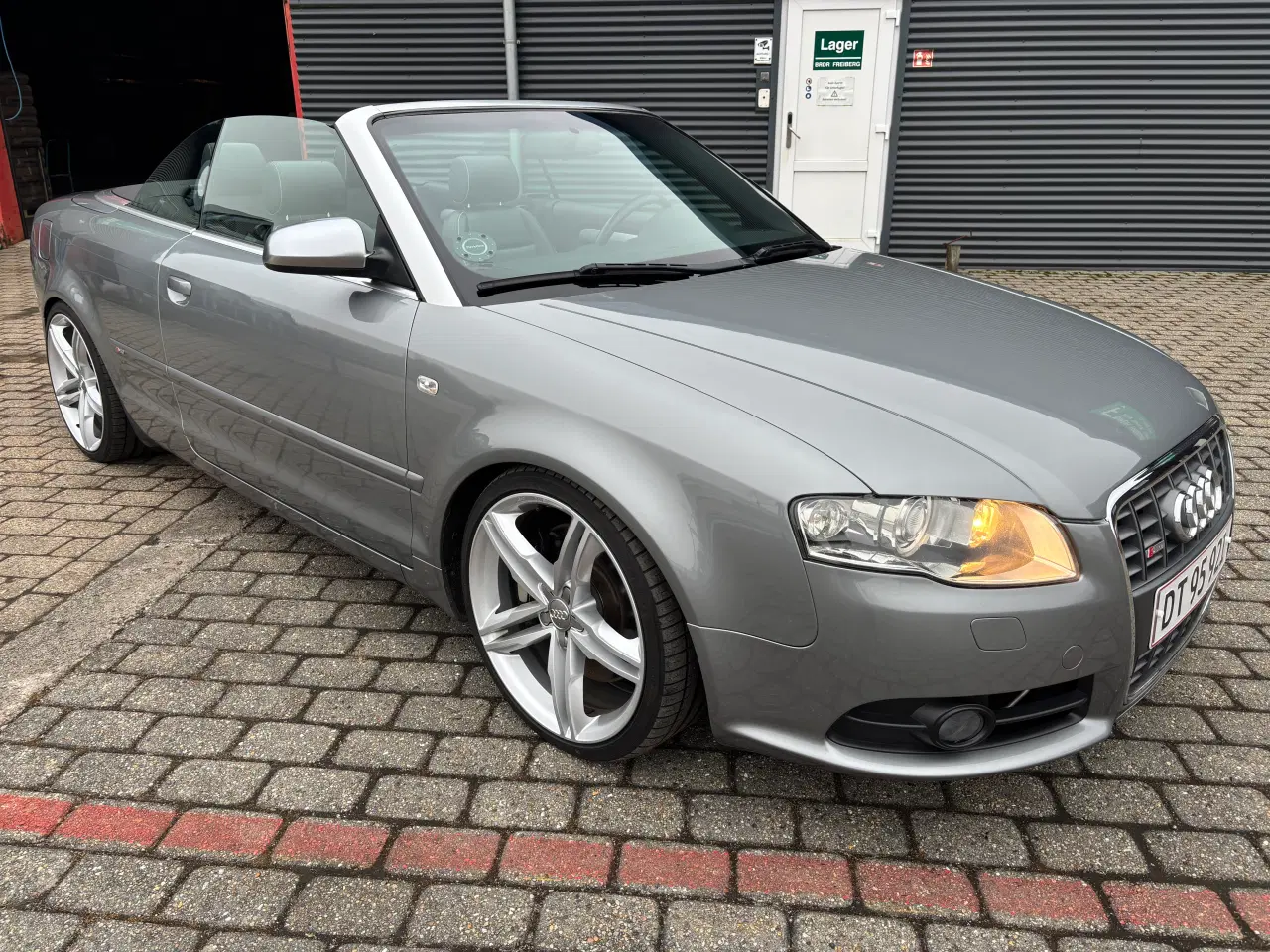 Billede 1 - Velholdt Audi A4 Cabriolet 1.8T