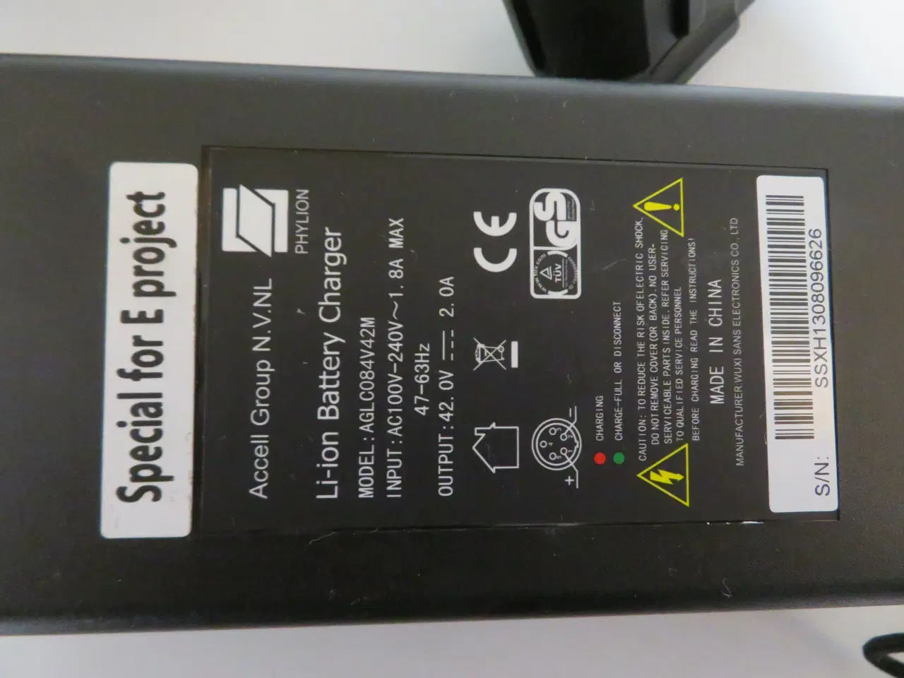 Billede 5 - Batterioplader til El cykler (Batavus)