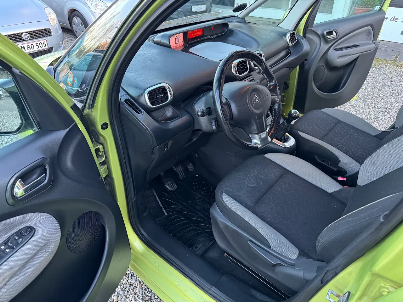 Billede 10 - Citroen C3 Picasso 1.4 Nysyn Meget Pæn Velholdt