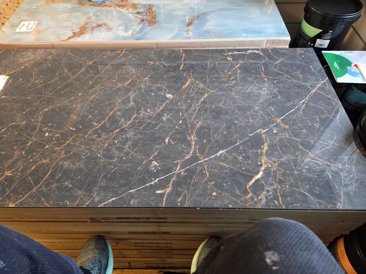 Billede 2 - Gulv og vægfliser