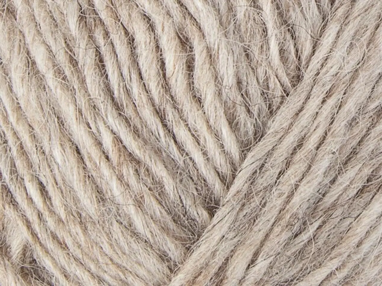 Billede 16 - Islandsk garn - Lettlopi i masser af farver